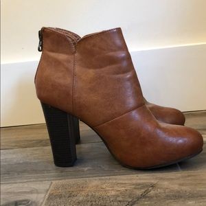 Steve Madden booties